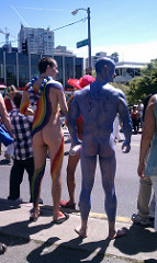 PrideBodyPaintRainbowW